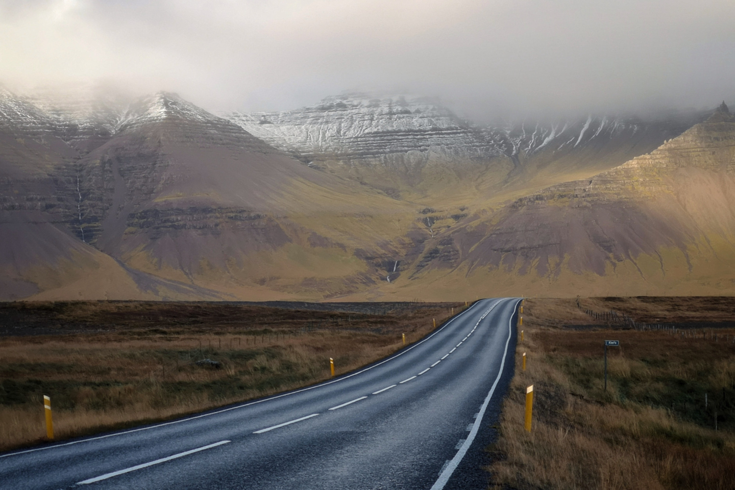 mountain pass road