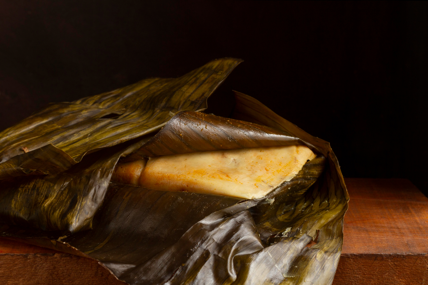 banana leaf wrapped food