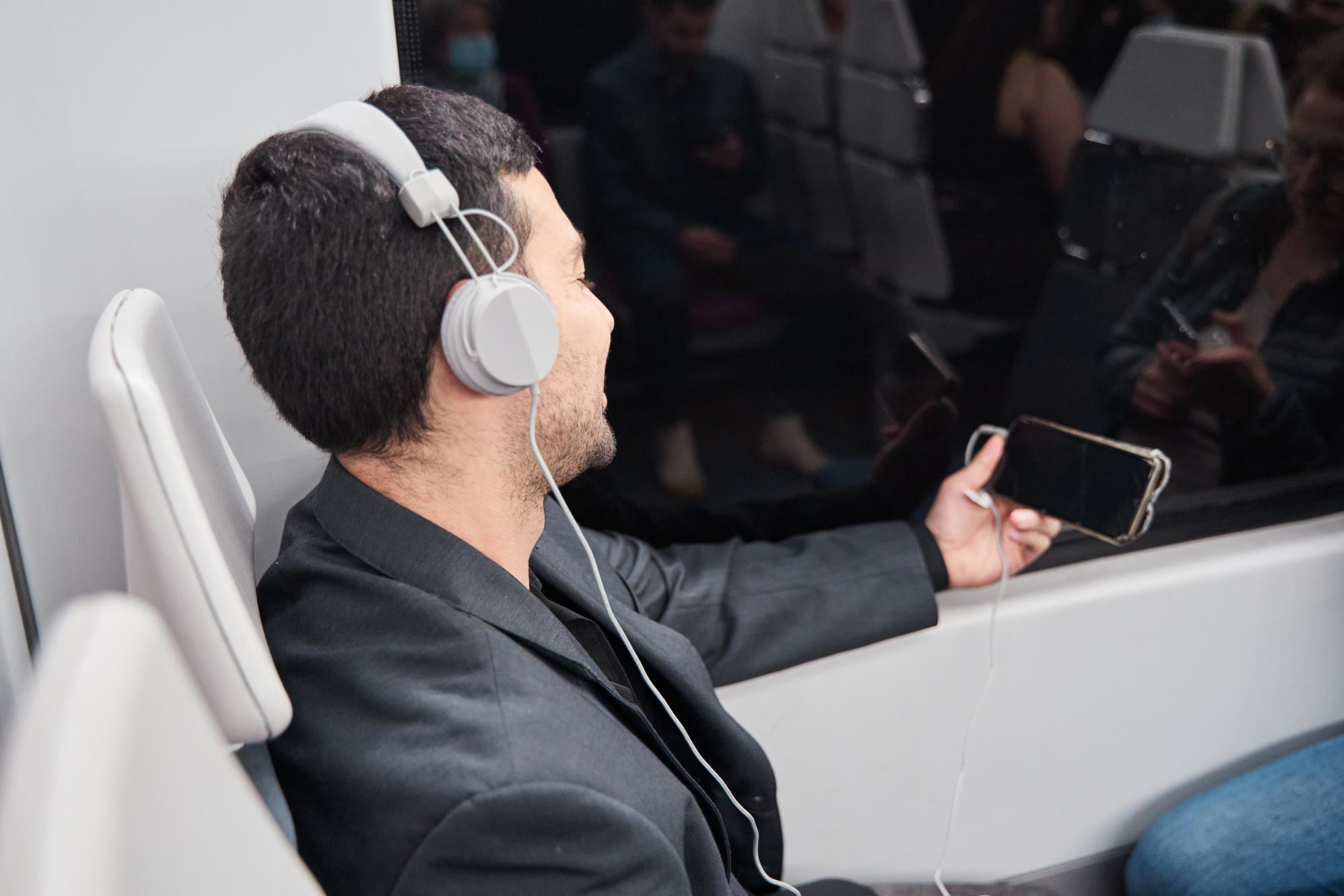 Traveler in Plane
