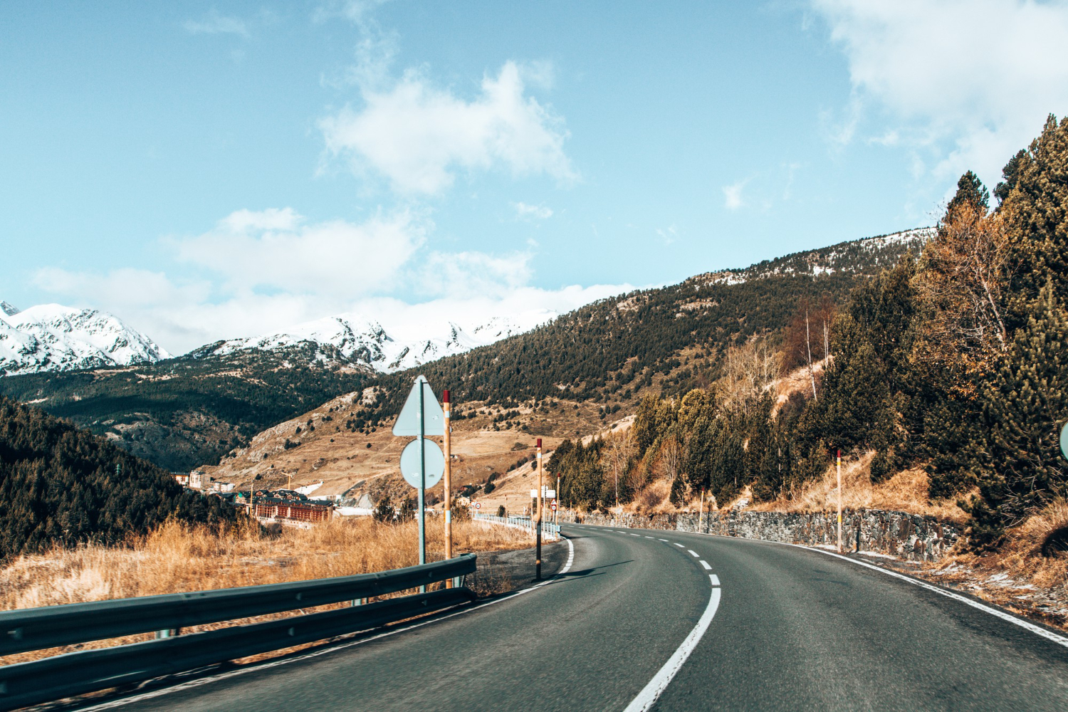 mountain pass road