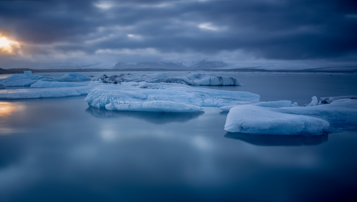 ice floating water