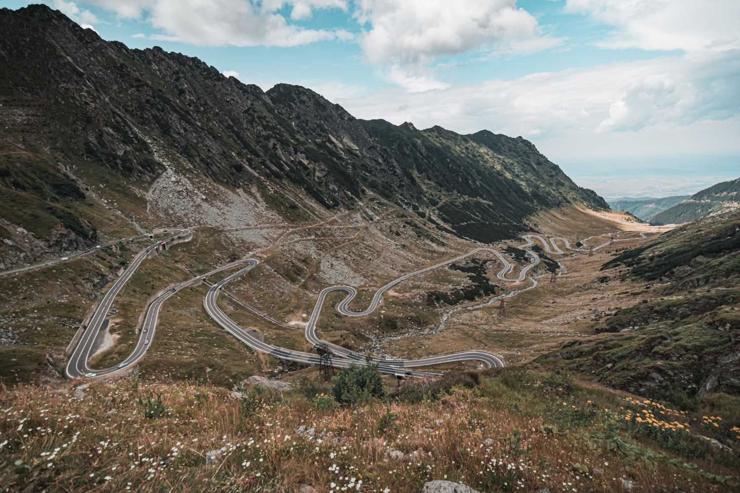 mountain pass road