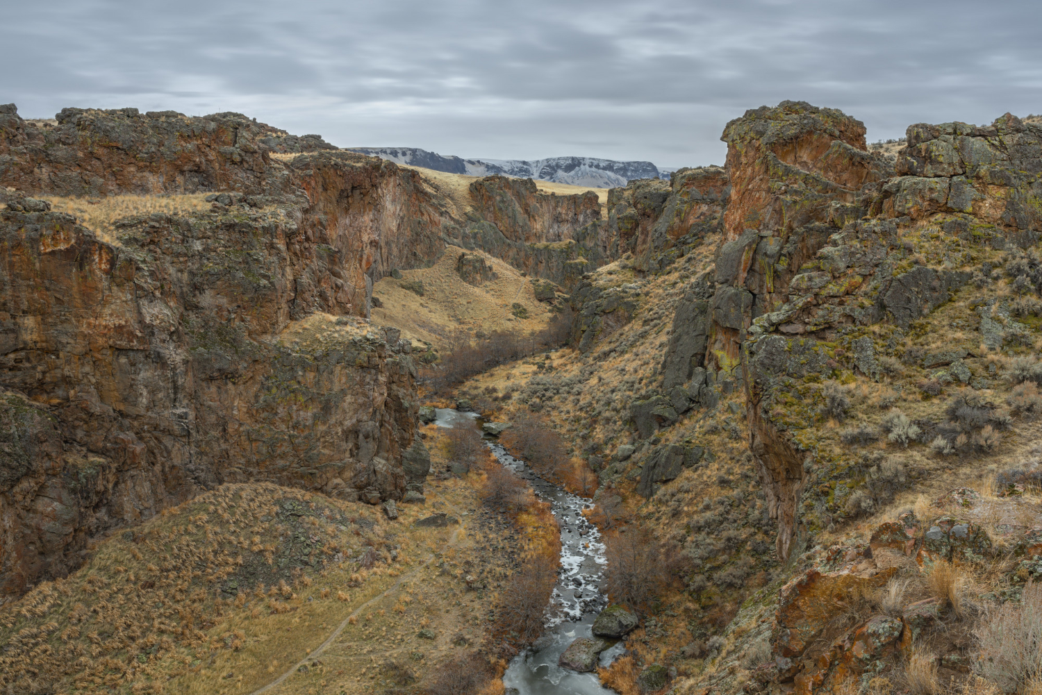 gorge