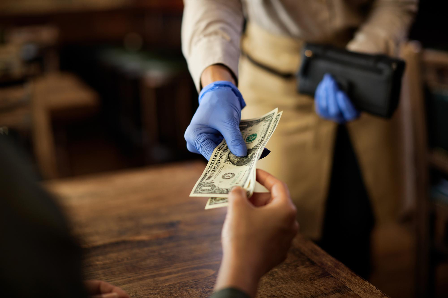 12 Money Mistakes Travelers Make Abroad (and How to Sidestep Them)