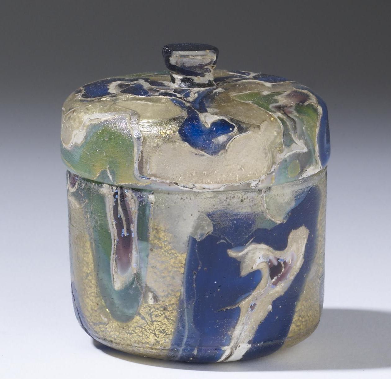 Roman glass vessel