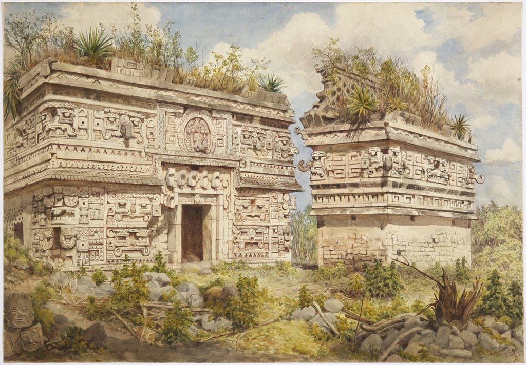 El Castillo Chichen Itza pyramid