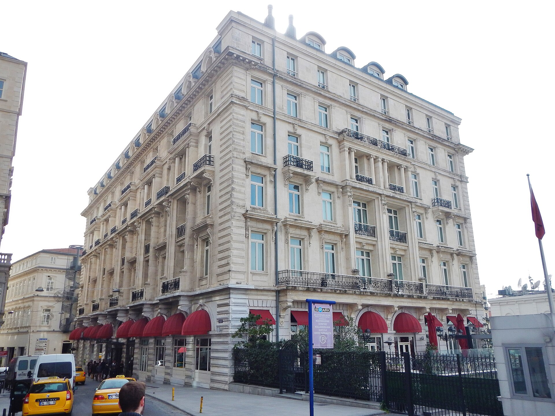 Pera Palace