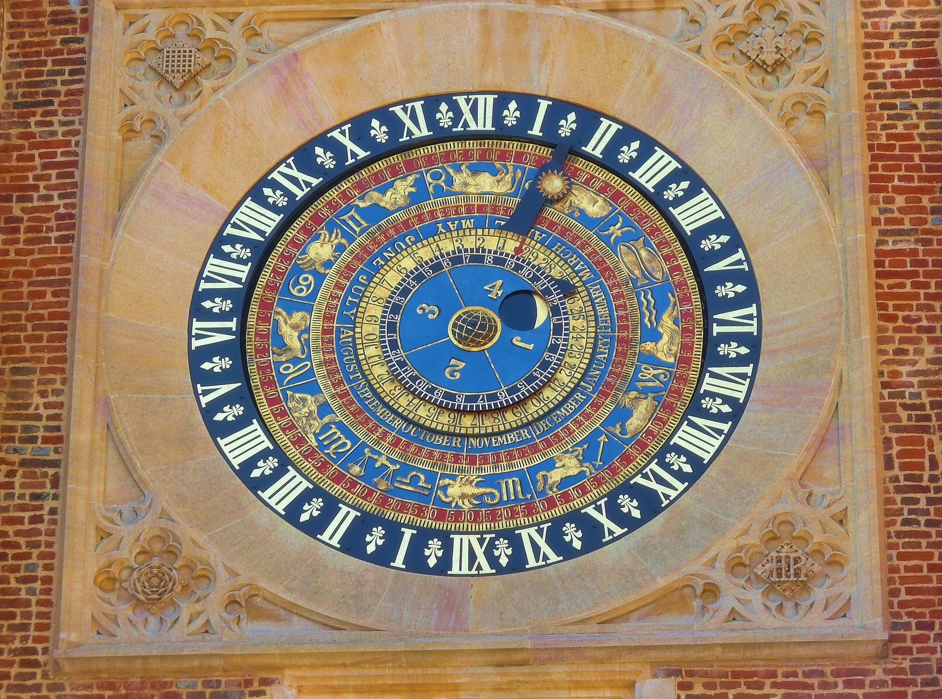 Hampton Court Astronomical Clock