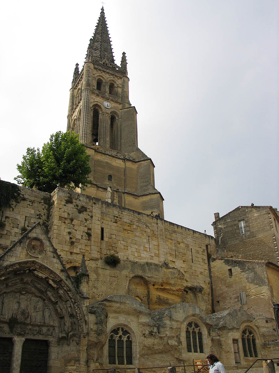 Monolithic Church of Saint-Emilion