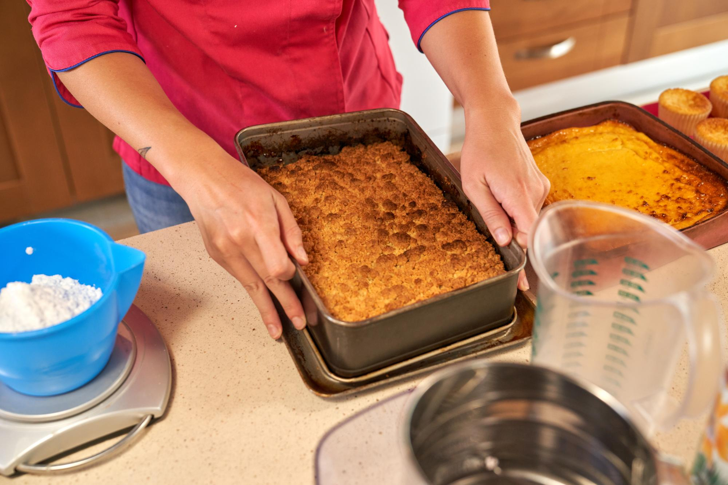 cake baking