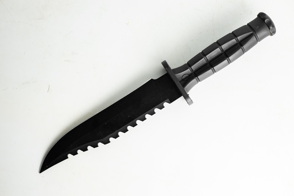 blade edge metal
