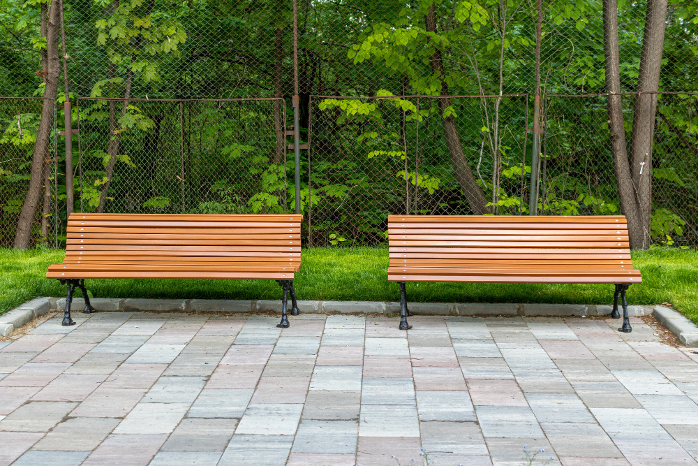 public park bench