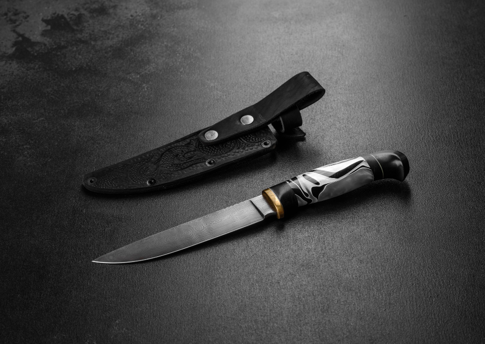 blade edge metal
