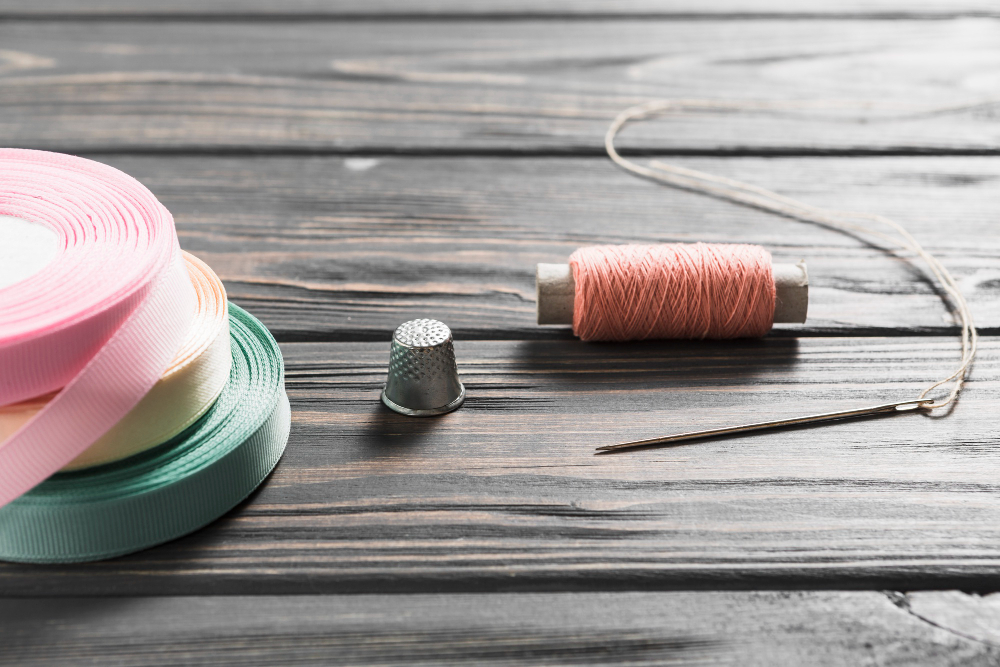 sewing needles