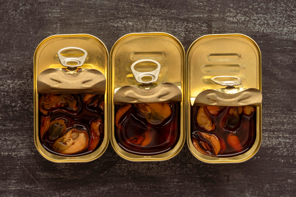 tin cans food