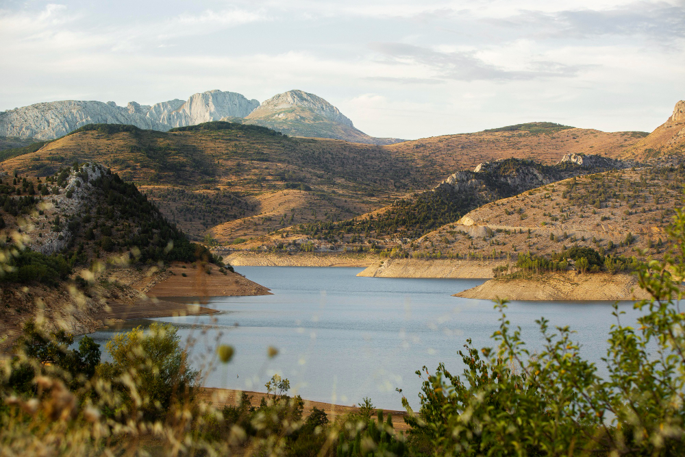 reservoir dam water