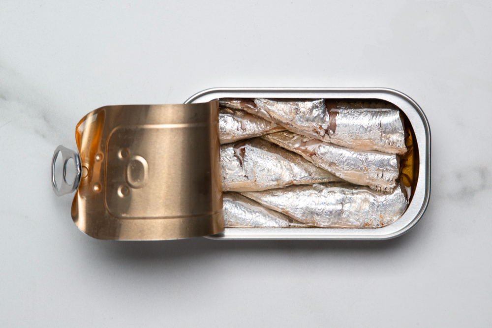 tin cans food