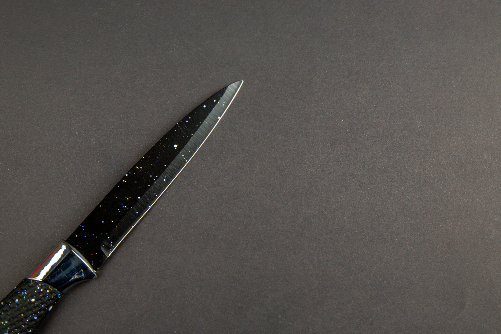 blade edge metal
