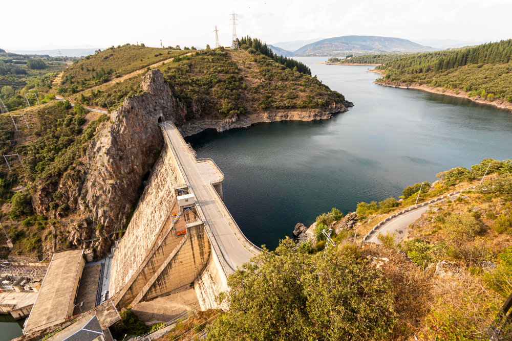 reservoir dam water