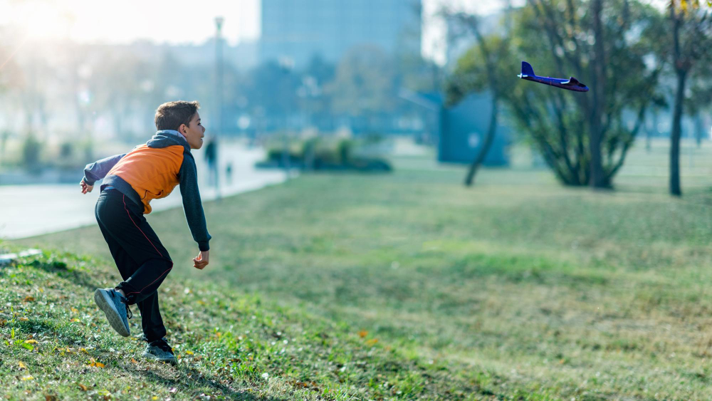 person throwing