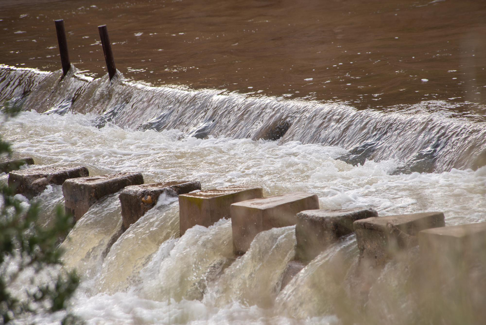 Weir