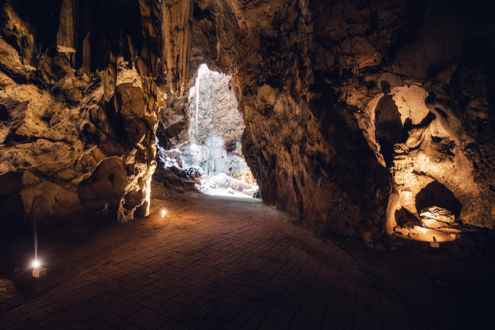 cave