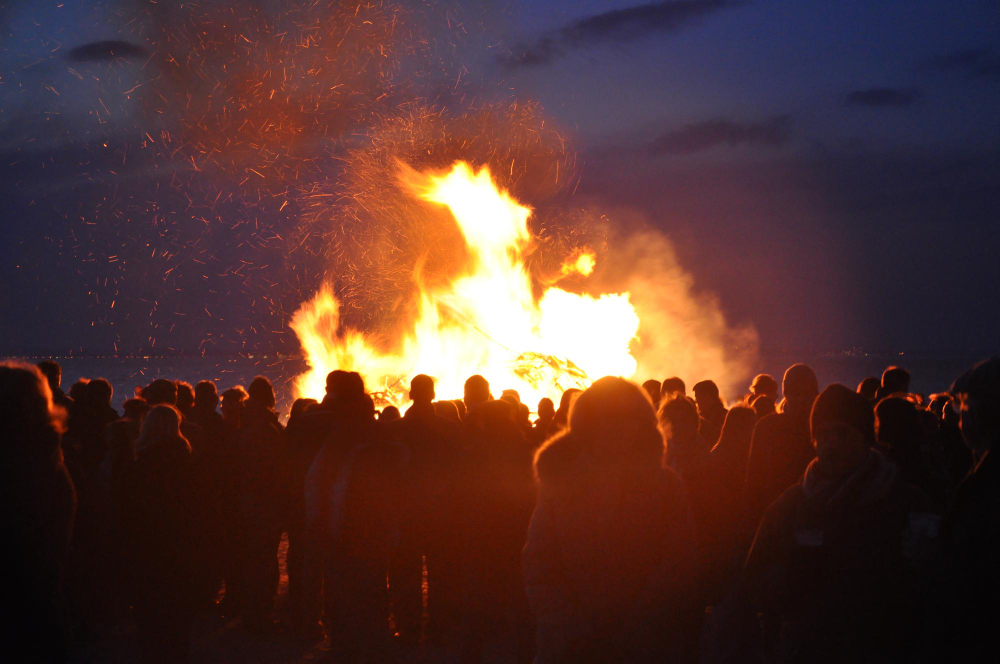 bonfire night