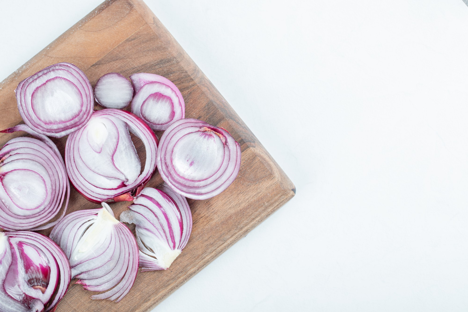 sliced onion