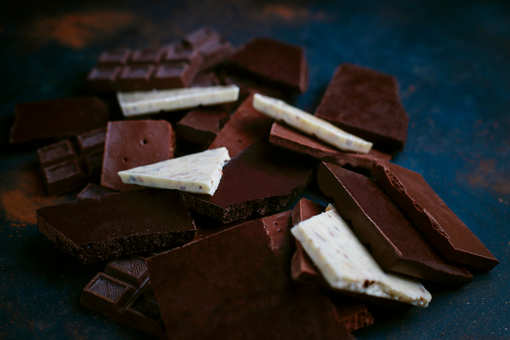 15 Things Chocolate Does That Explain Its Snap