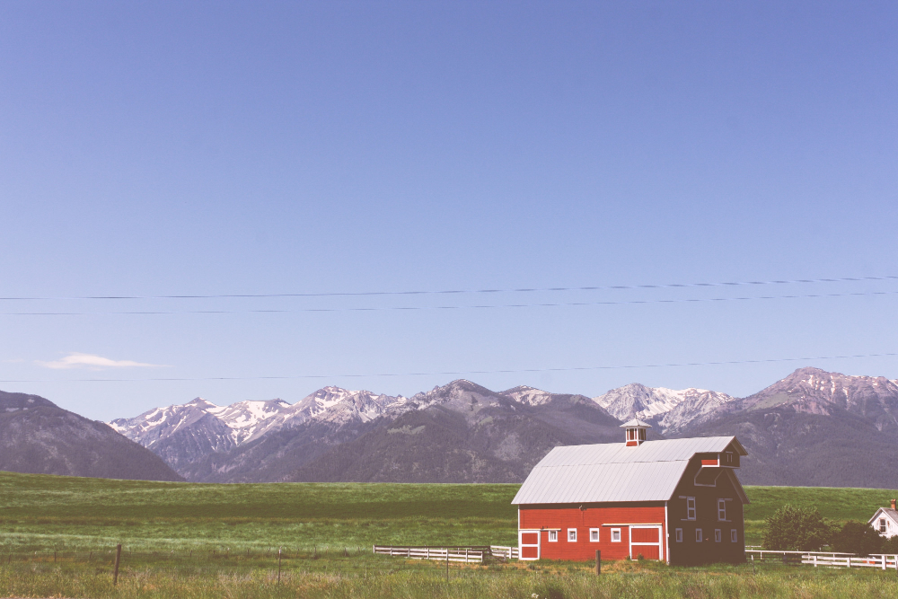 barn