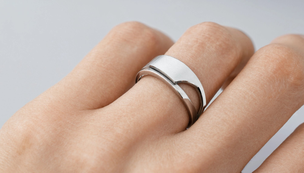 Ring Finger