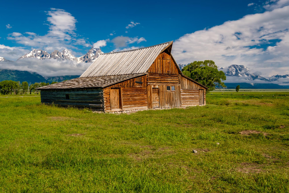 barn
