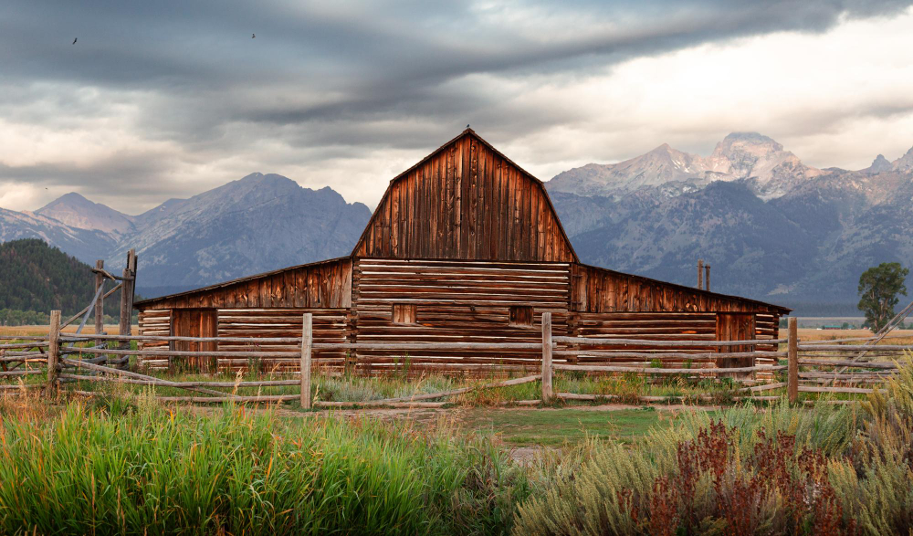 barn