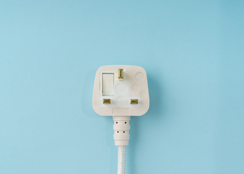 three pin plug