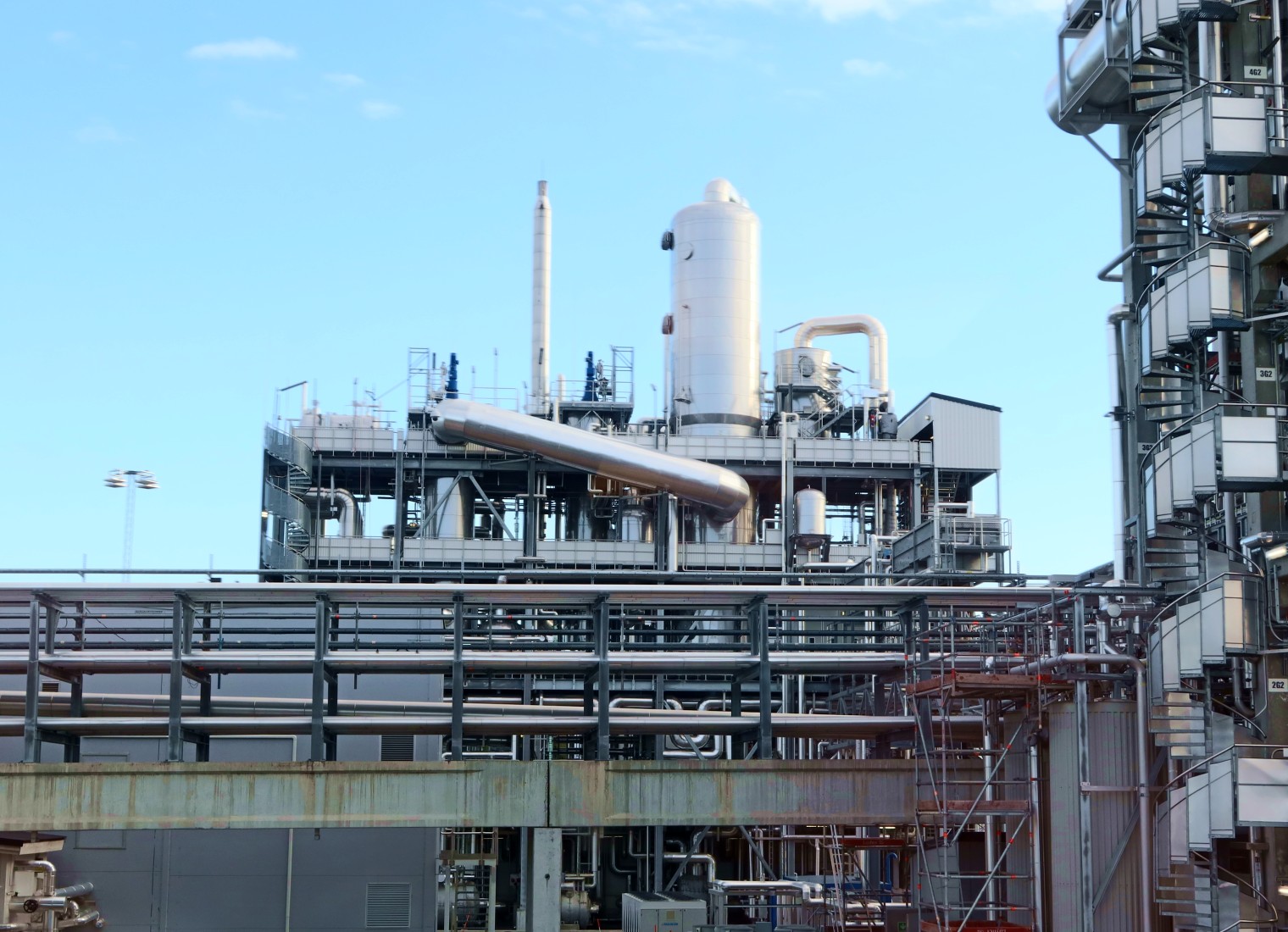 Oil Refinery