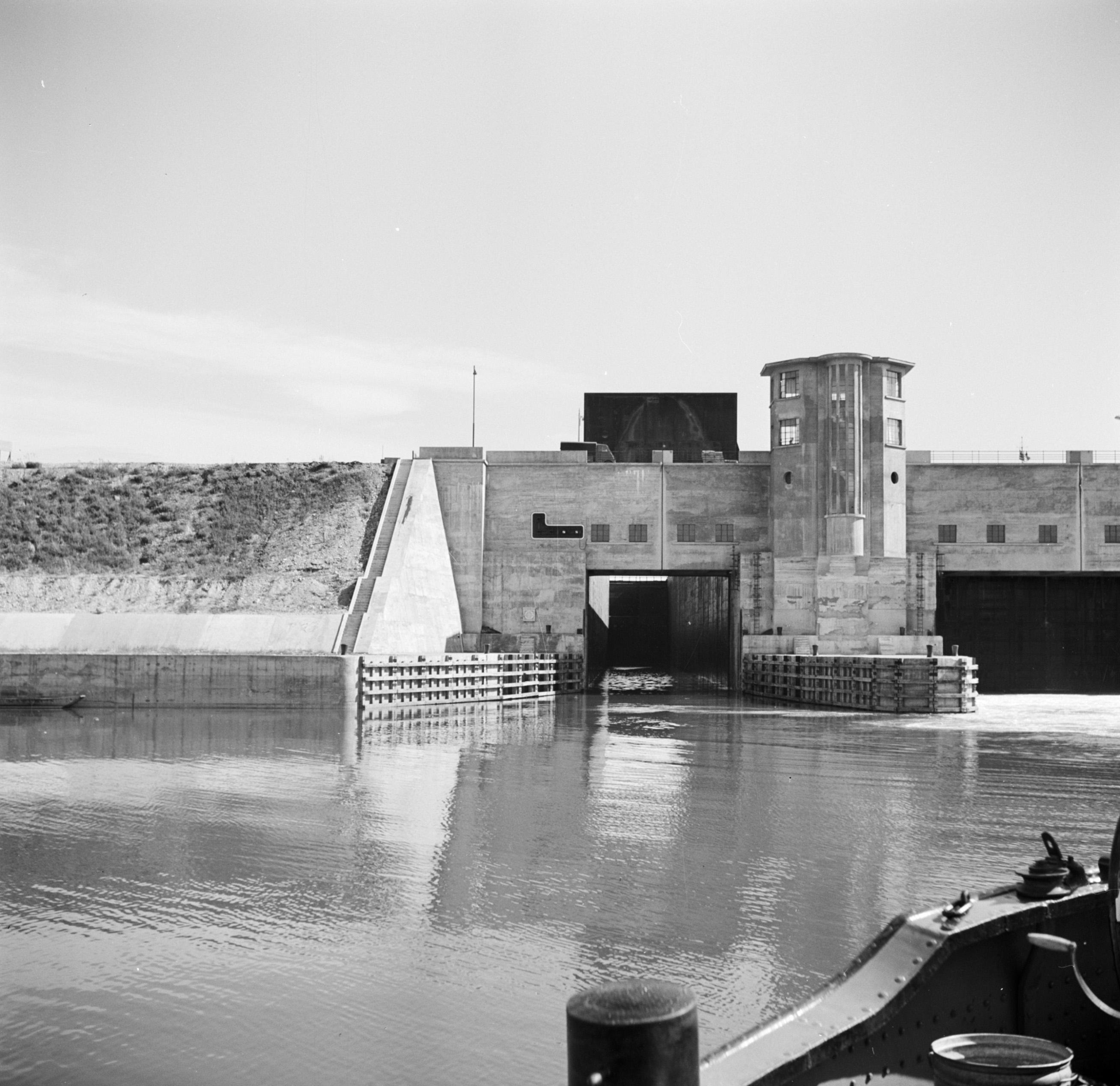 Canal Lock Keeper