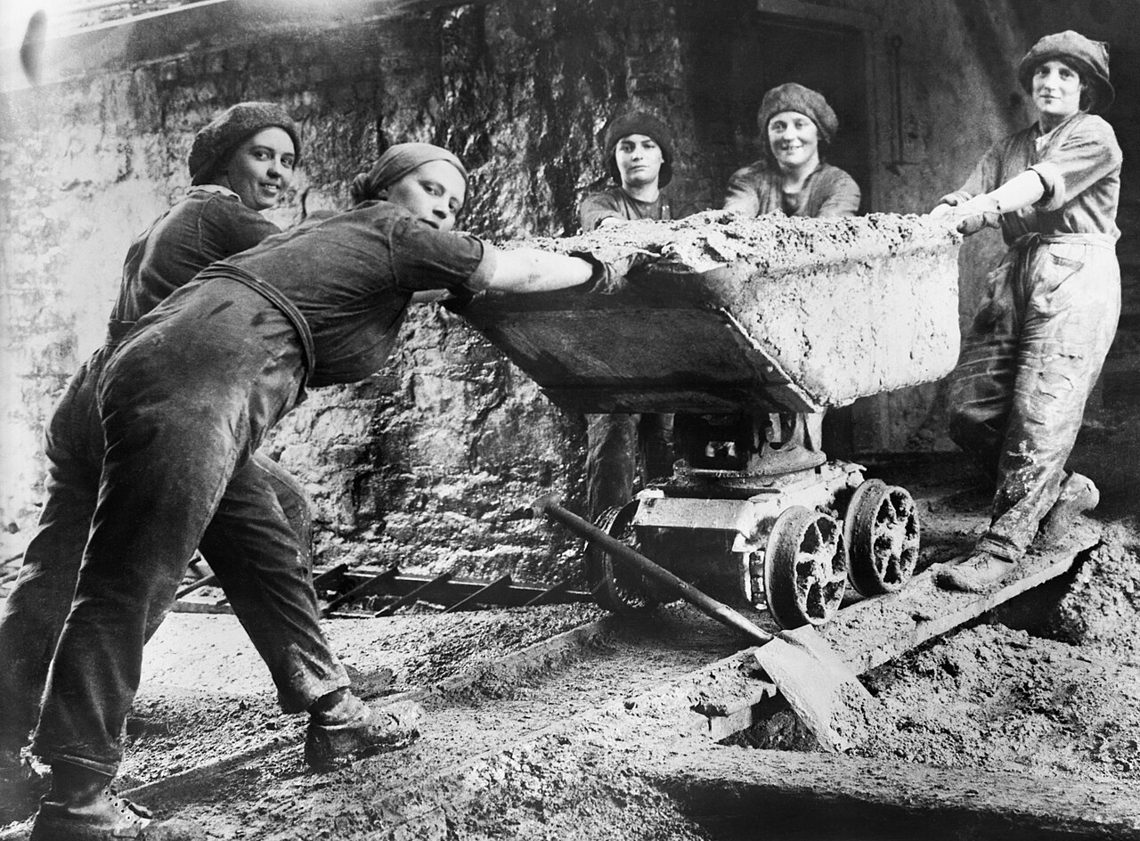 15 Things That Were Normal in a Brickworks in 1960 That No Plant Would Be Allowed to Do Now