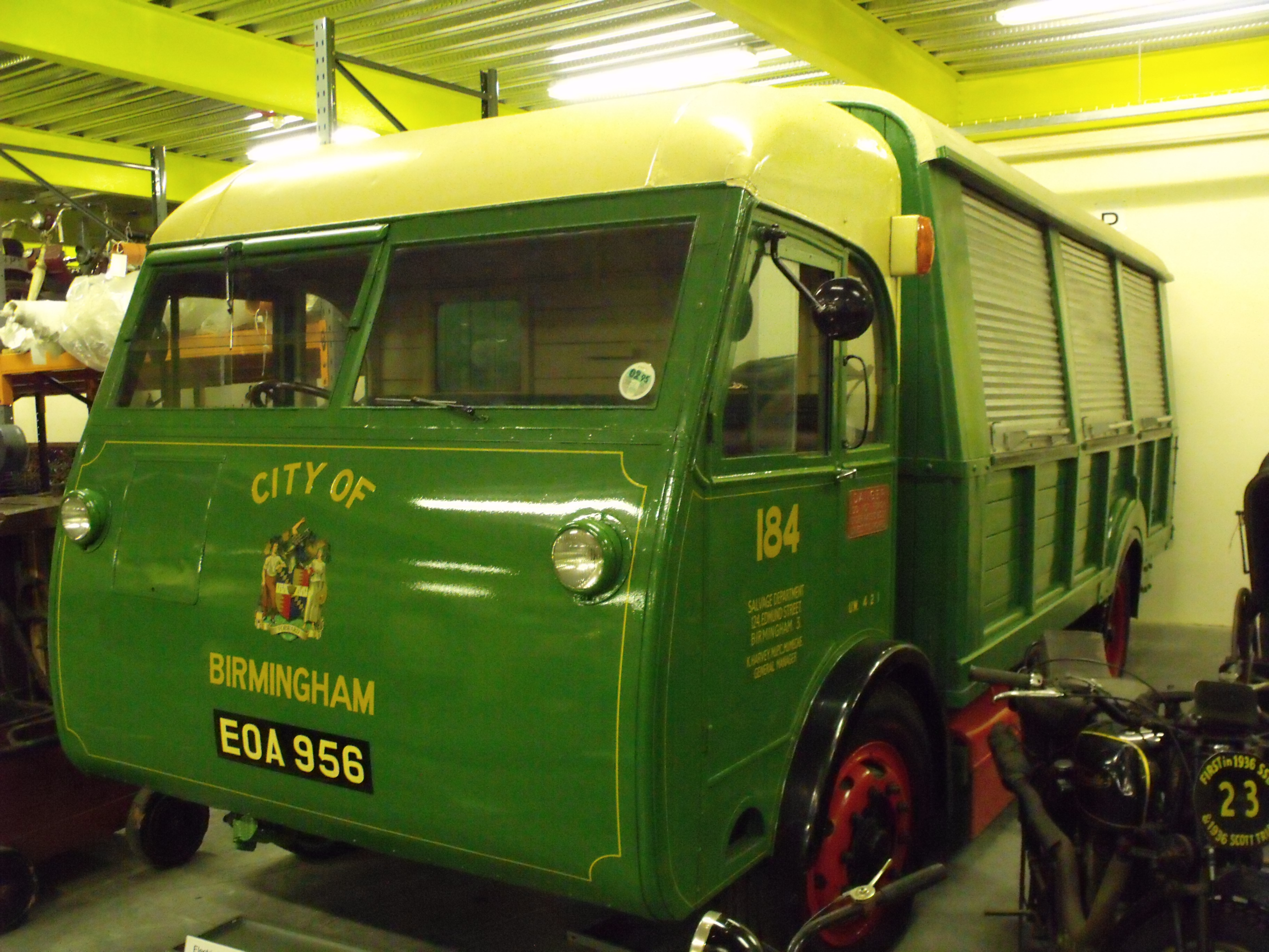 12 Things the Dustmen Did in 1960 That No Refuse Crew Would Be Permitted to Do Today