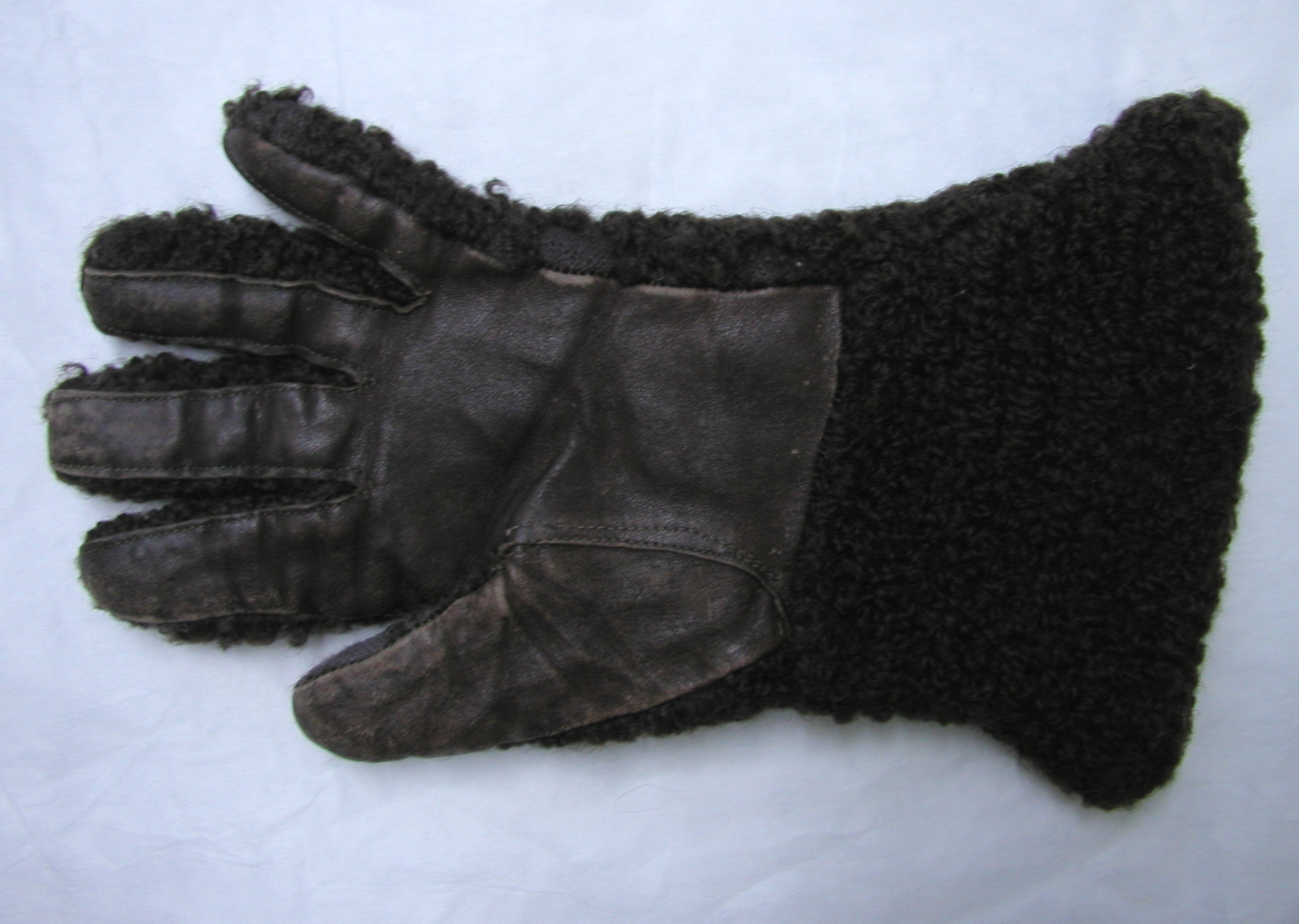 Glove Factory
