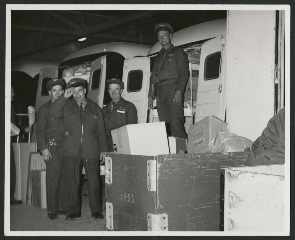 Mail Order Warehouse