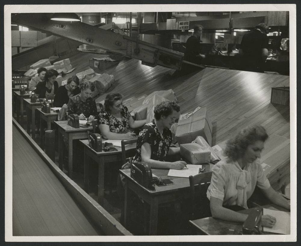 Mail Order Warehouse