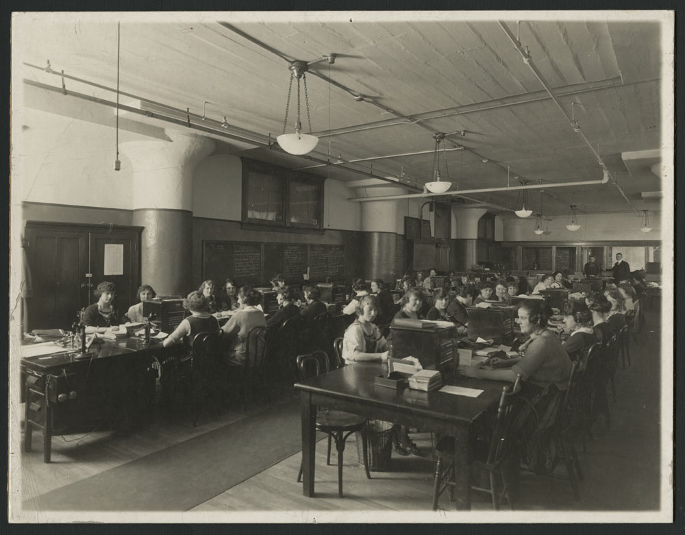 Mail Order Warehouse