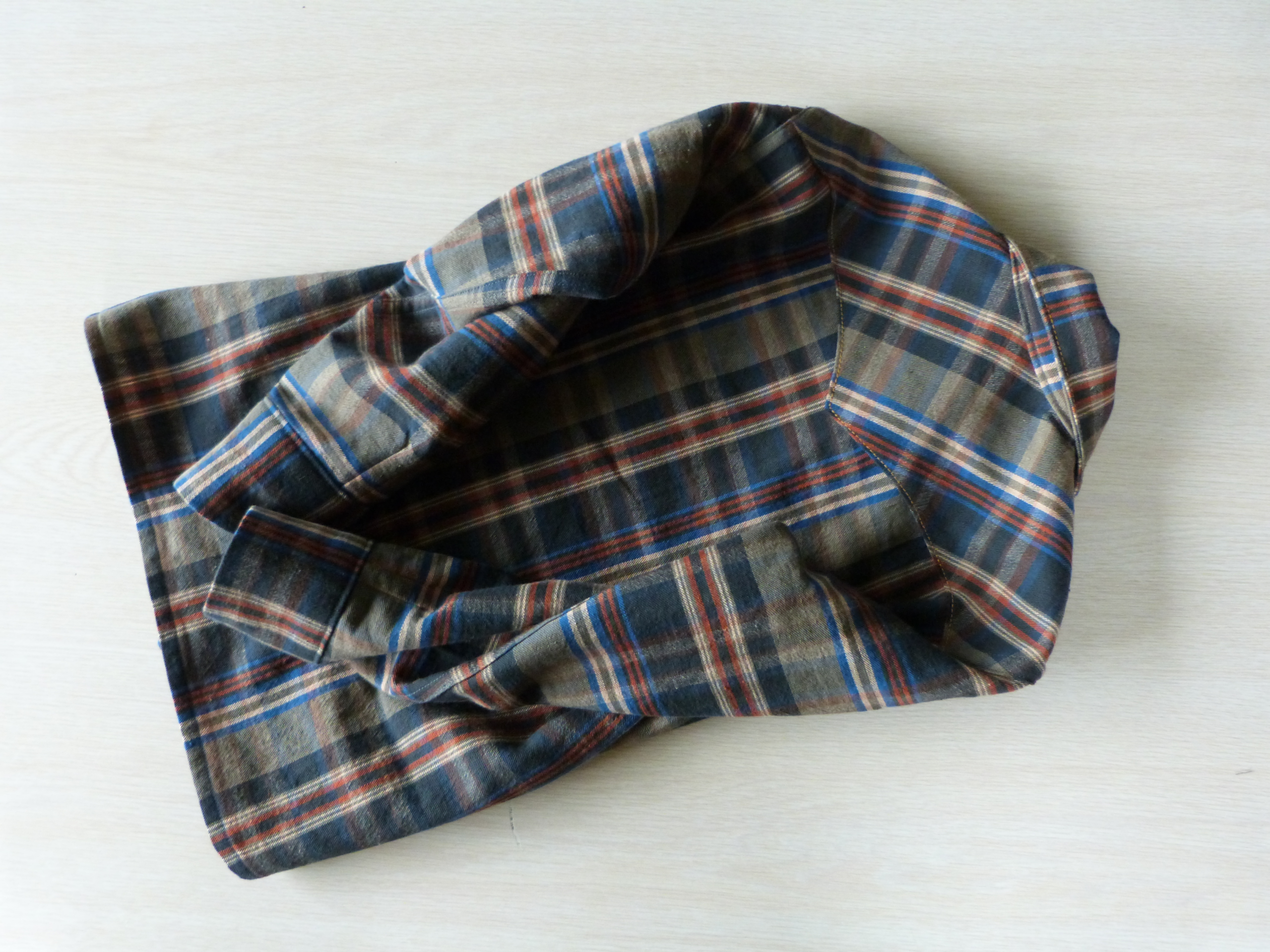 Shirt loop