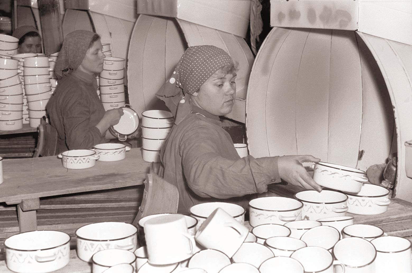 11 Things That Were Routine in an Enamel Works in 1960 That Would Be Done Completely Differently Now