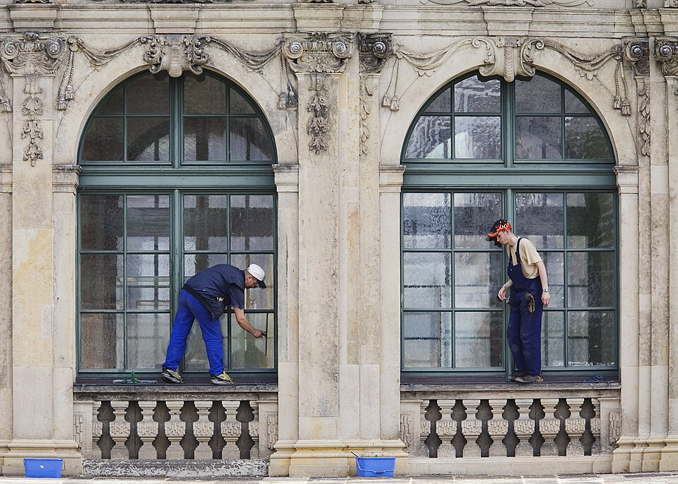 window cleaner