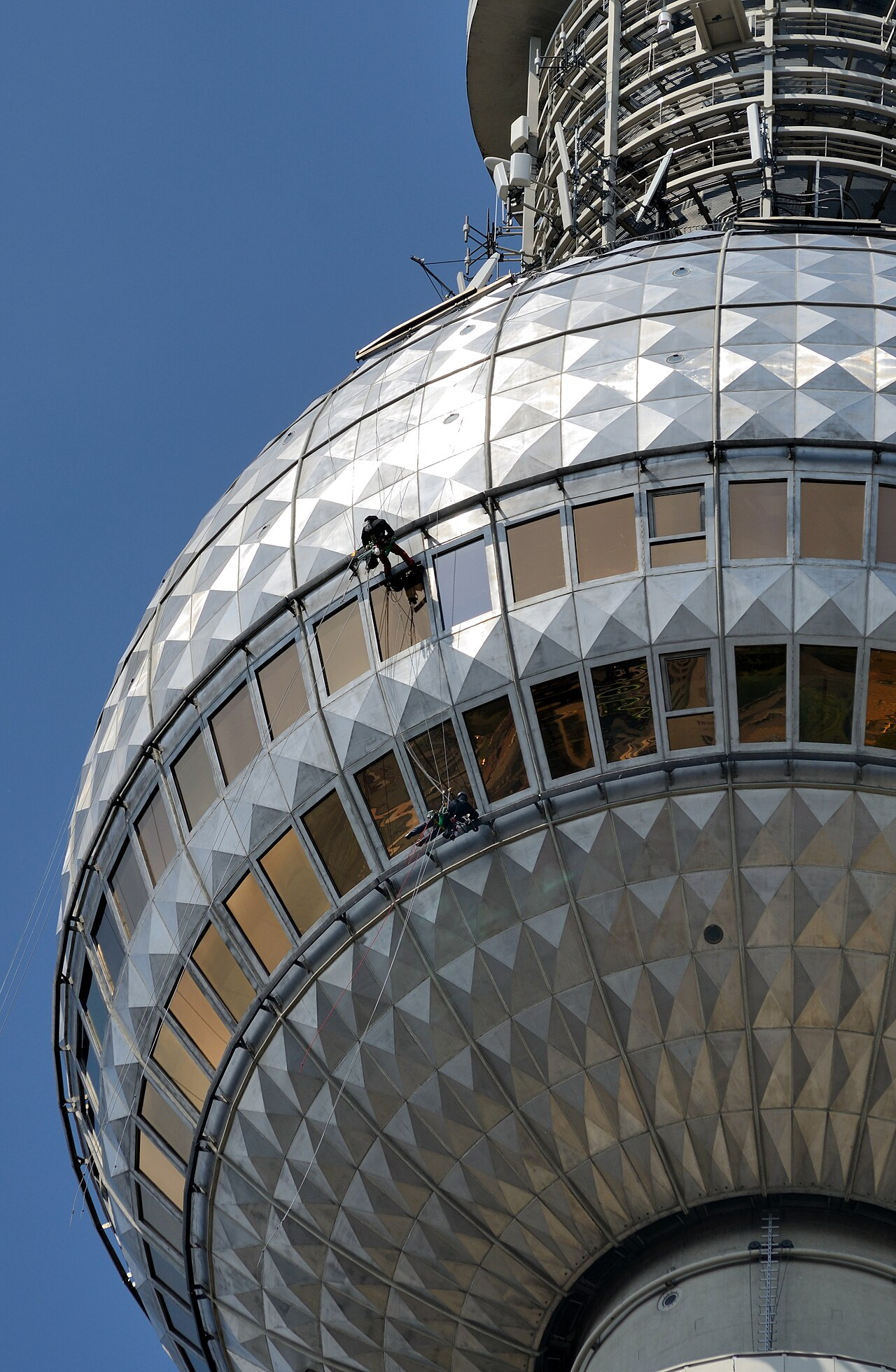 window cleaner