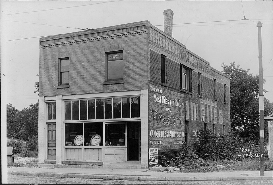American Car Dealership