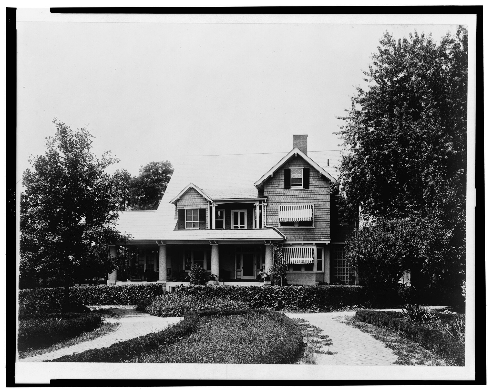 American front porch